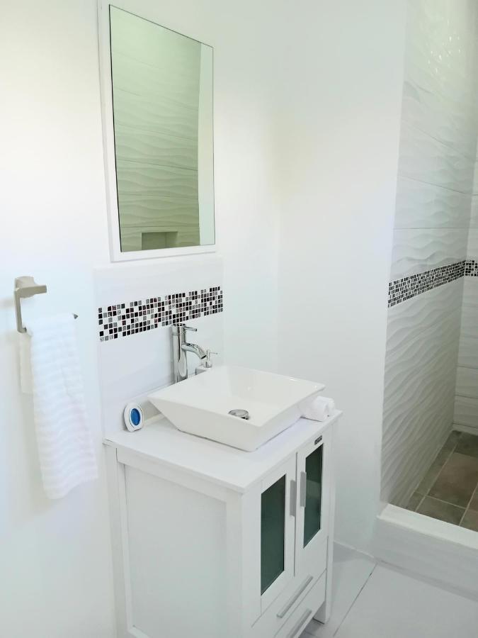 Anse La Raye Serenity Seaview Suite מראה חיצוני תמונה