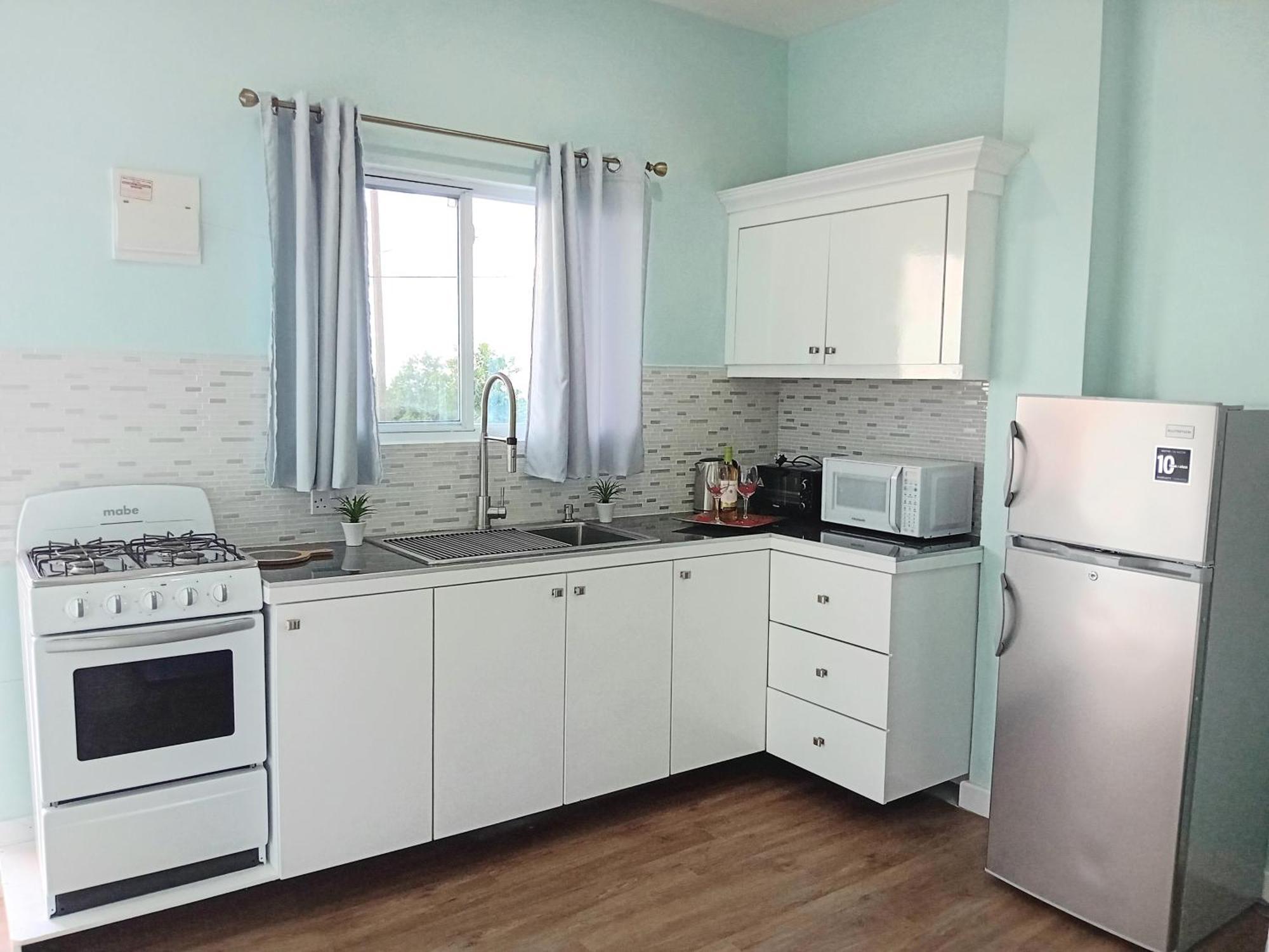 Anse La Raye Serenity Seaview Suite מראה חיצוני תמונה