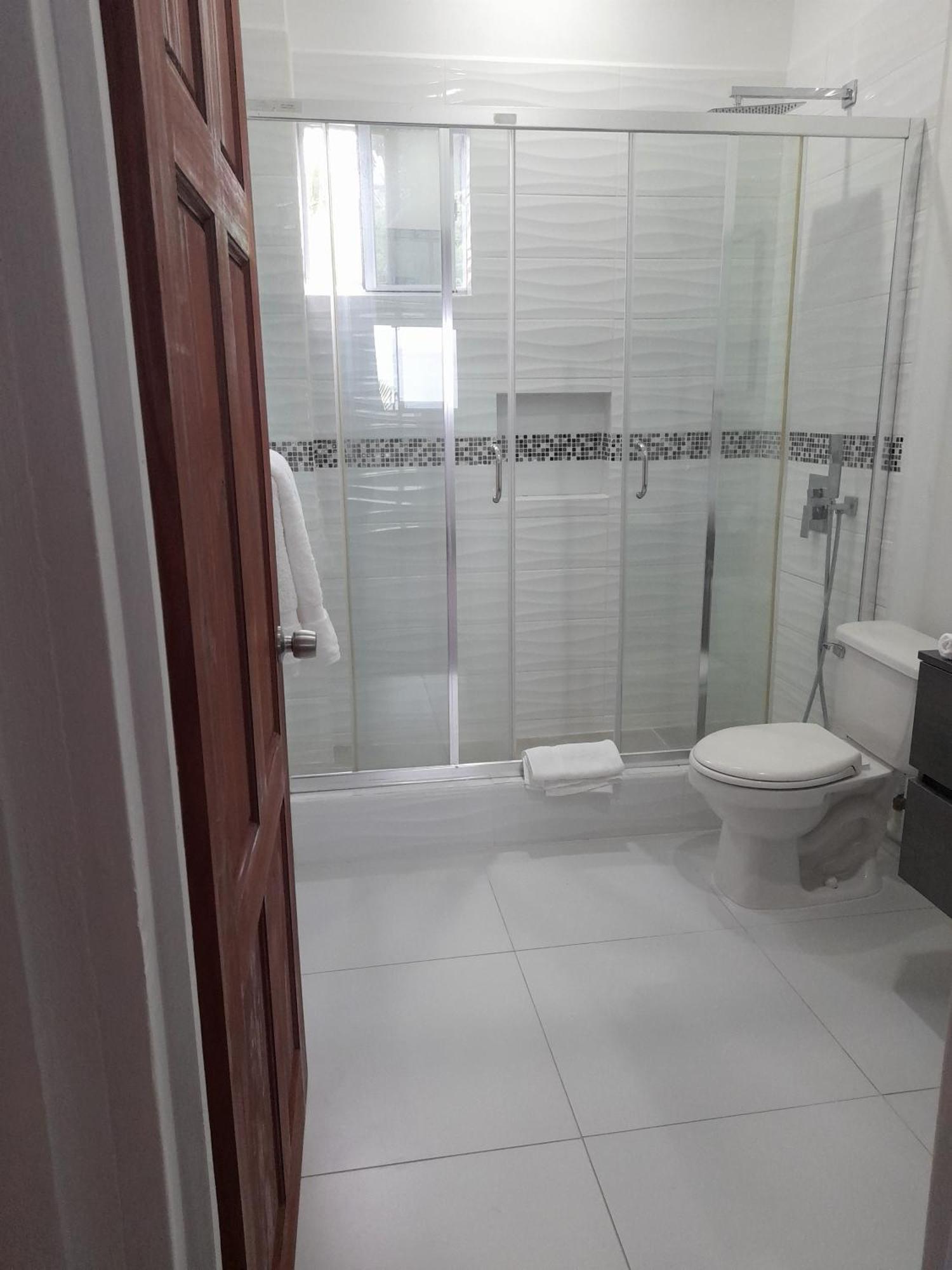 Anse La Raye Serenity Seaview Suite מראה חיצוני תמונה